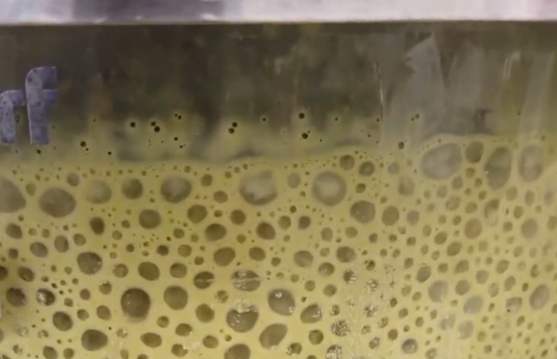 Foam Breaker in Action
